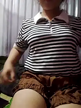 -Hezy- webcam