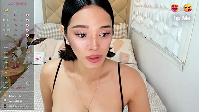 TsHeartXxx webcam