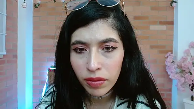 adriscute webcam