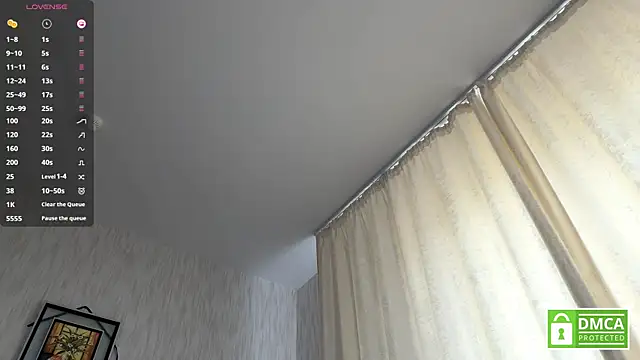 rebekaheifler (F teen) - tease my pussy with my fingers in pantie