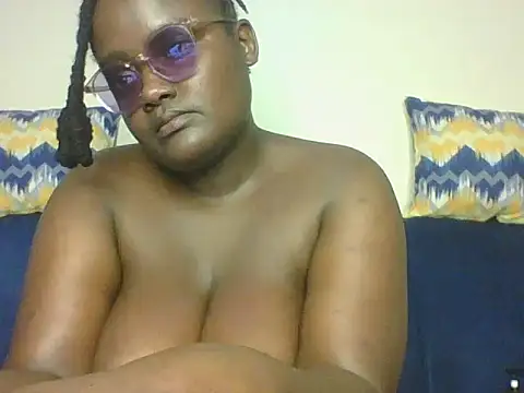 Busty_Bambii254