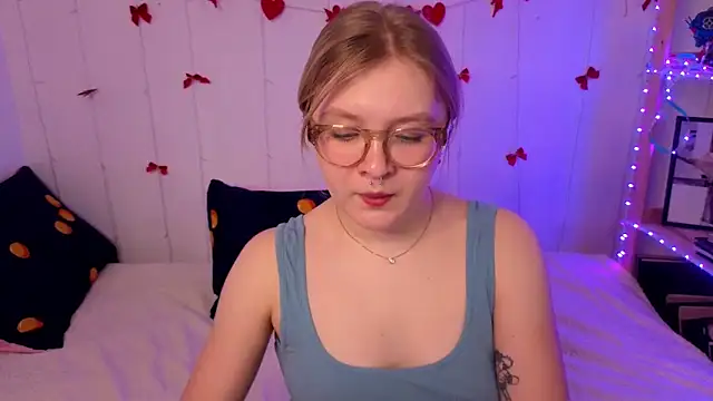 Watch leazy_peazy live on EroticFlix - High definition streams