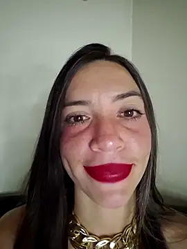 loveuu-bae (F young) - flash boobs <3