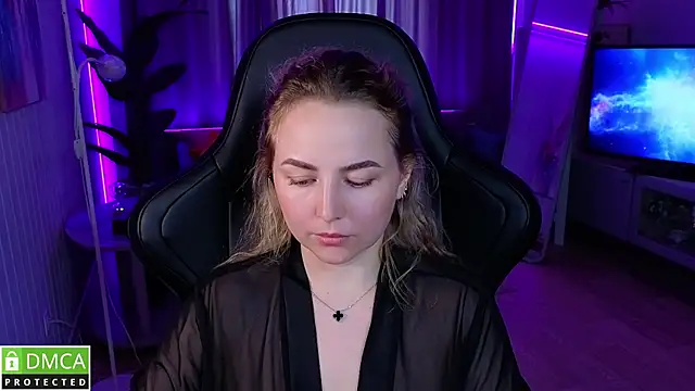 Mira_Mermayd webcam