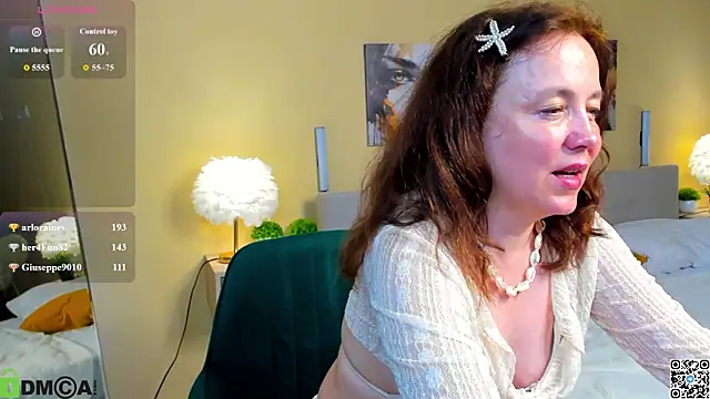 Kira_Adler webcam
