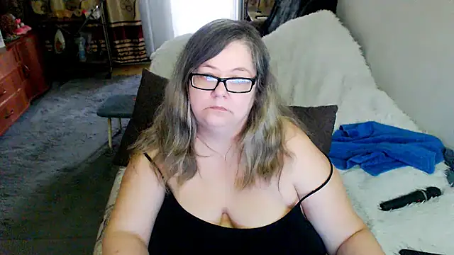 sex2 (F mature) - naked, squirt