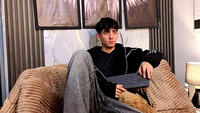 demian_hot99 webcam