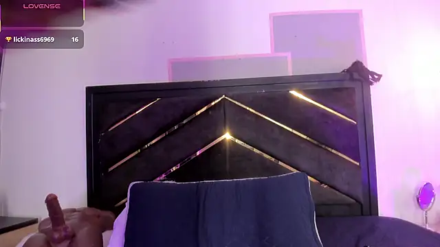 april_jones05