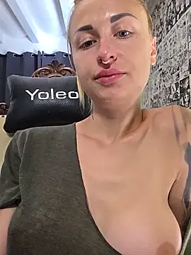 Watch kylie_blck live on EroticFlix - High definition streams