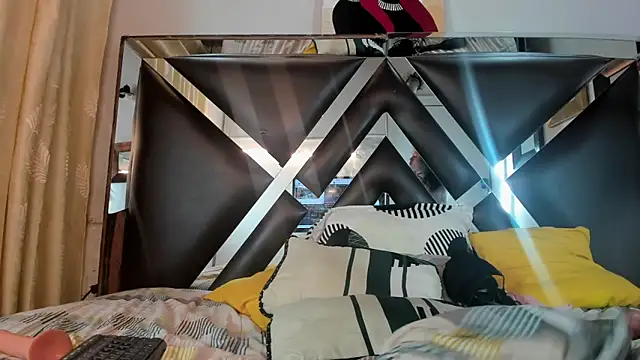 Watch Madison_Copers live on EroticFlix - High definition streams