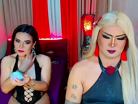 Wildest_Slave_Huntress webcam