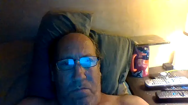 hornyrich69 - Hornyrich69's free webcam - UK Sex Cams