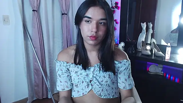 Candyy_doll__ webcam