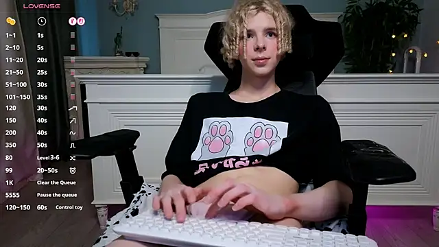 Kudi_Minnt webcam