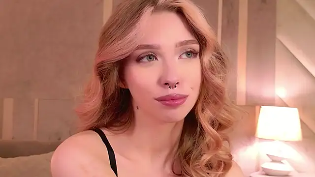 Sierra_Fane webcam