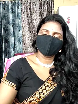 Hotty_Kavita webcam