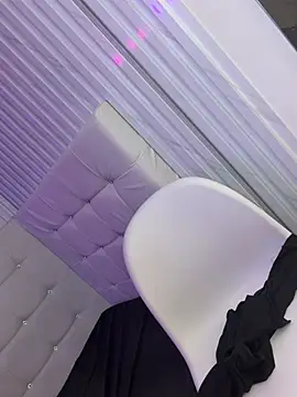 ManuelaVeeleez webcam