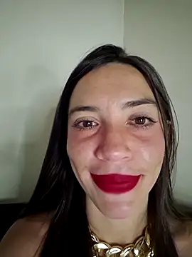 loveuu-bae webcam