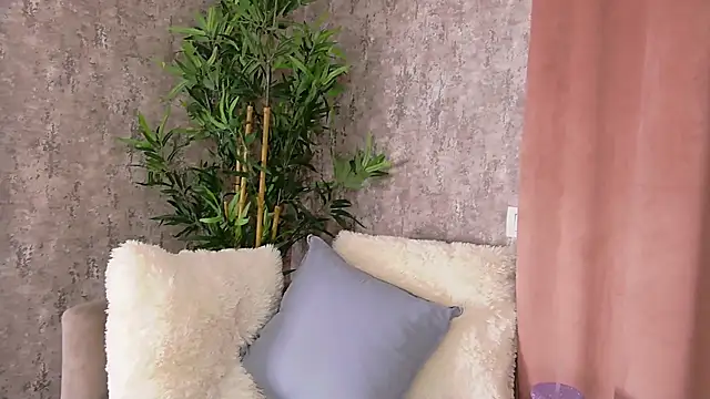 DeeaVIP live cam on StripChat