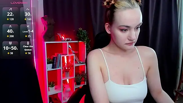 ida_fanestain - Ida_FaneStain's free webcam - UK Sex Cams