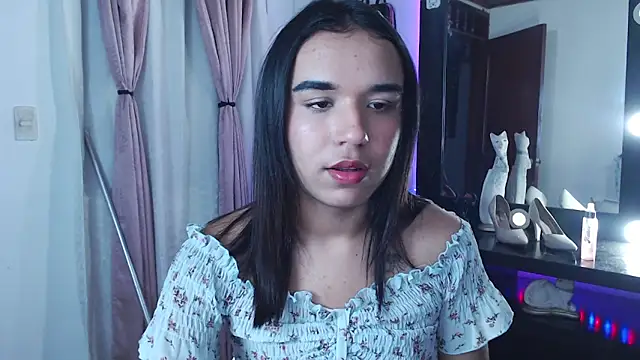Candyy_doll__ webcam