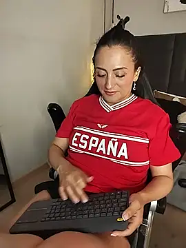 Watch evazul live on EroticFlix - High definition streams