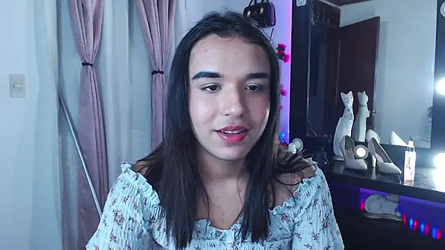 Candyy_doll__ webcam