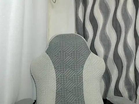 sweetiie_caren webcam