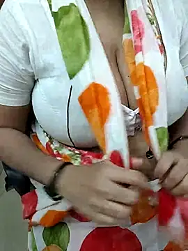 Reshma-09 webcam