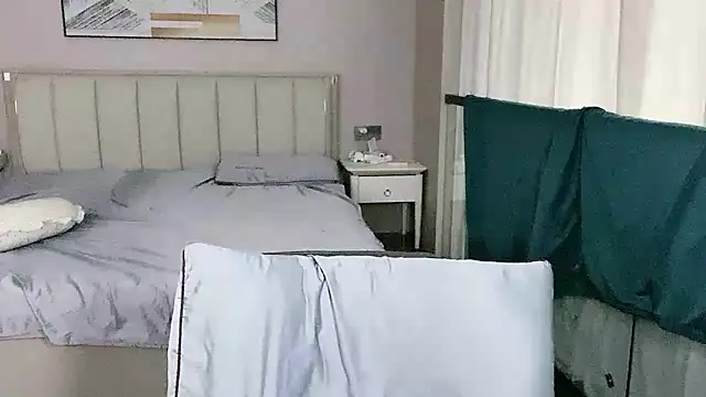 Annnnqi-77 webcam