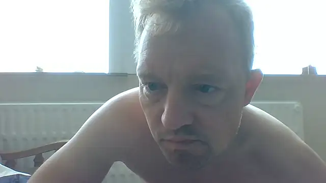 bertolini - Bertolini's free webcam - UK Sex Cams