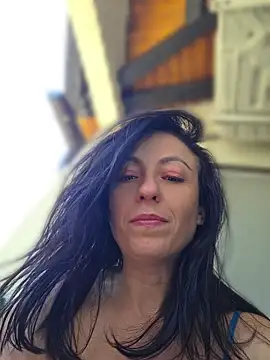 Risky_woman webcam