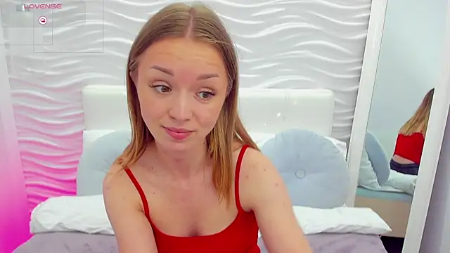 VirginOlly webcam