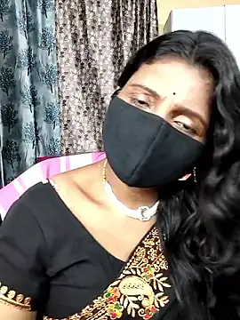 Hotty_Kavita webcam