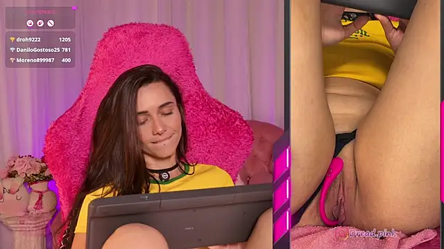 DreadPink webcam