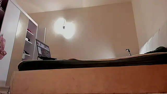 LadyAriaHunt webcam