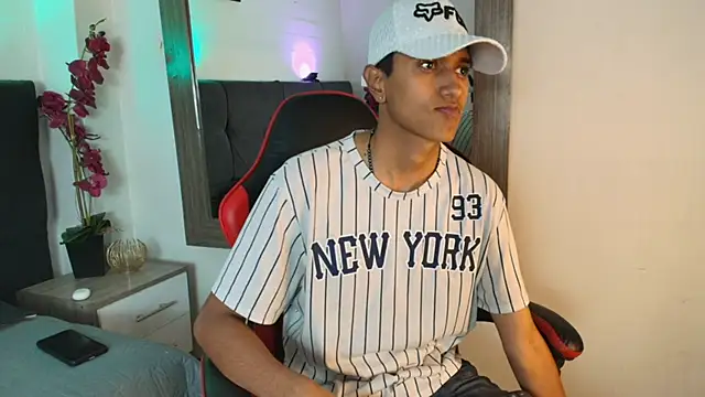 Alan_Colthon webcam