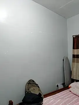 misskitty31 - MissKitty31's free webcam - UK Sex Cams