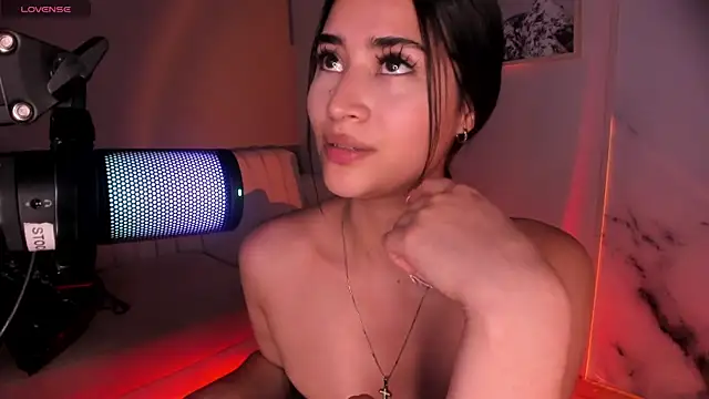 lara_madisson webcam