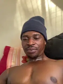 eyoItsRiley