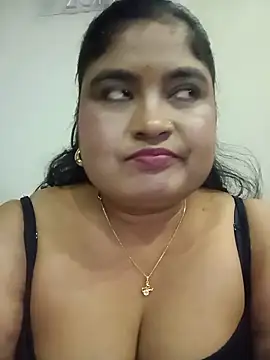 hornyriyanka webcam