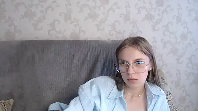 HitGyrl webcam