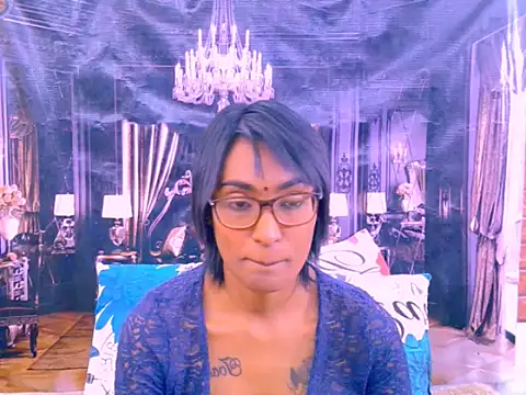 IndianRebel4u2Luv webcam