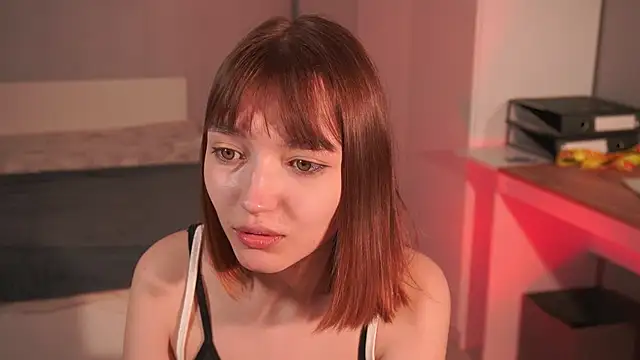 Leyla_crsh webcam