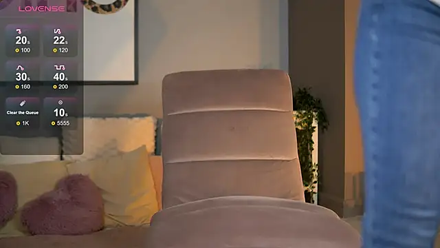 ClassyKatyy webcam