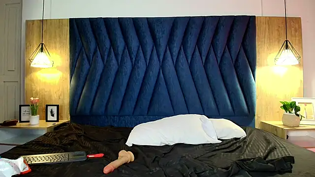 MeganEvanss__ webcam
