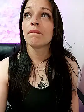 Isa_bluee webcam