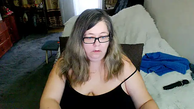 sex2 (F mature) - naked, squirt