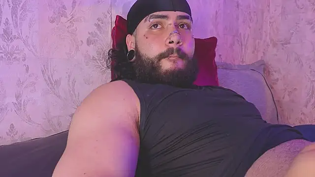 Benny_and_Mark live cam on StripChat