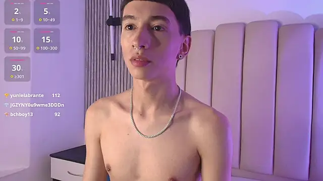 lian_cameron (M twink) - cum shot